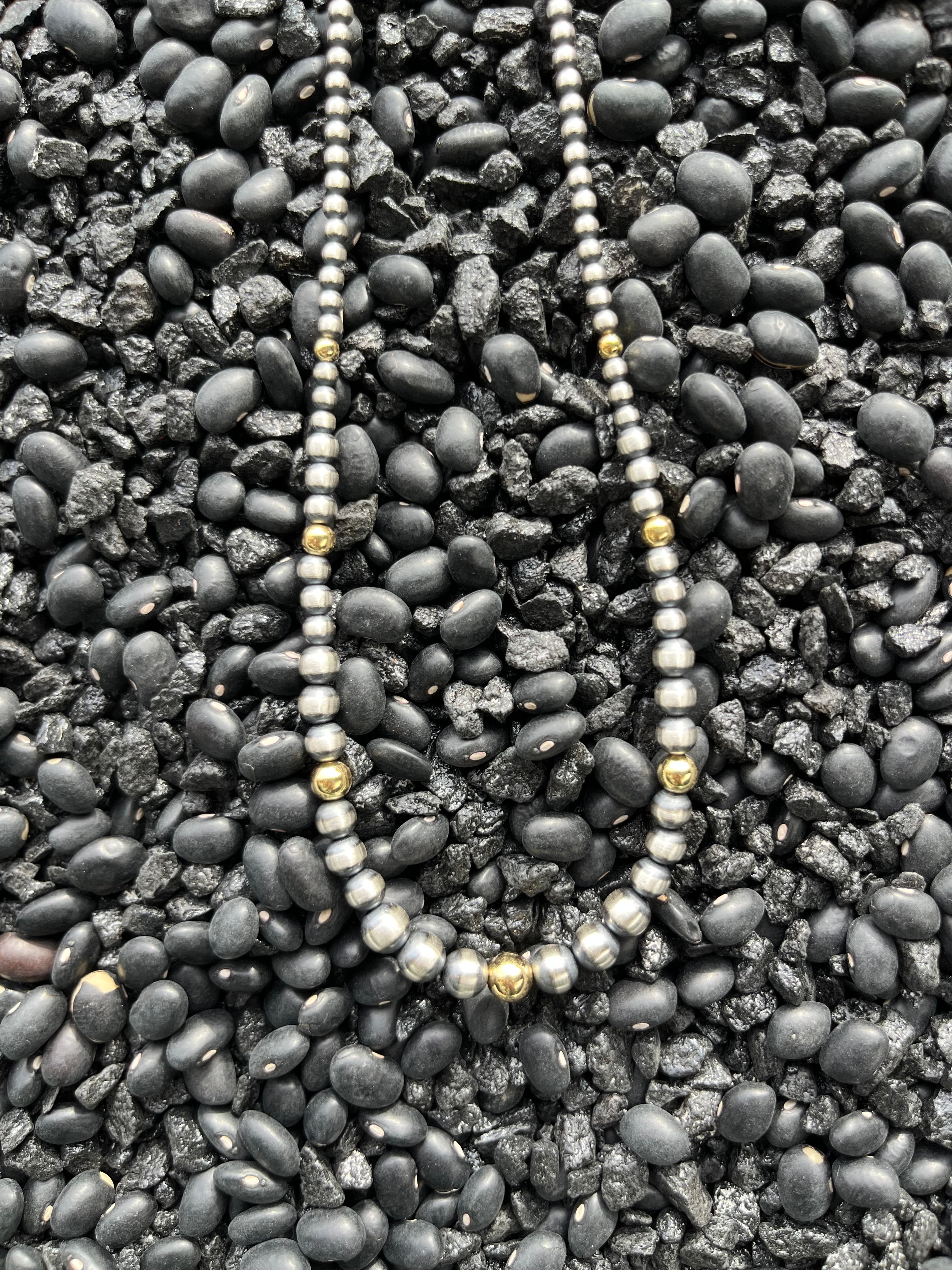 The Wallmen Gold Navajo Pearl Necklace